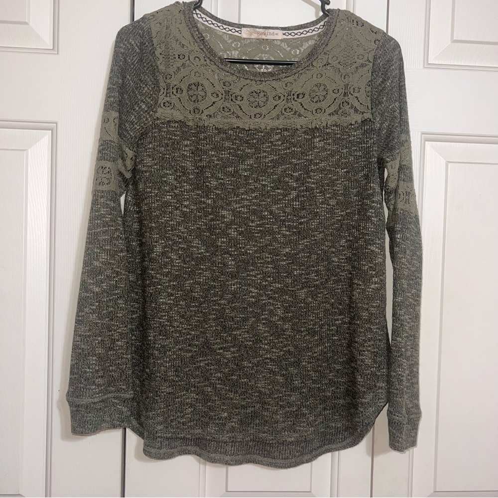 Rewind Juniors Long Sleeve Pullover Top Green Long Sleeve With Lace Size Medium